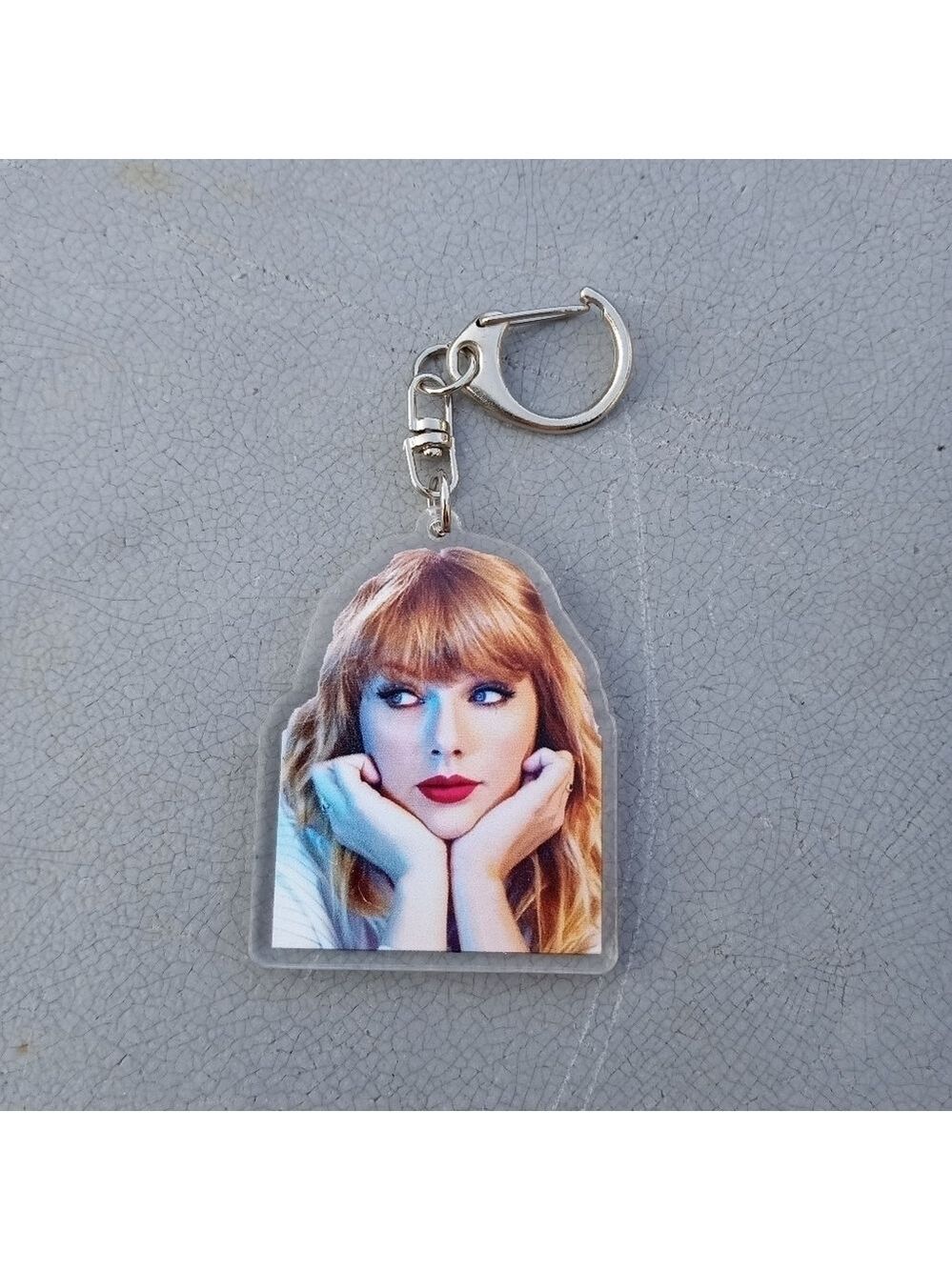 🆓 Free W/Purchase Taylor Swift Acrylic Charm Keychain NWT style 3